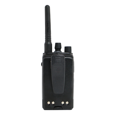 A8 Mag One  Radio Portátil Analogo Motorola / VHF / UHF / 16 CH